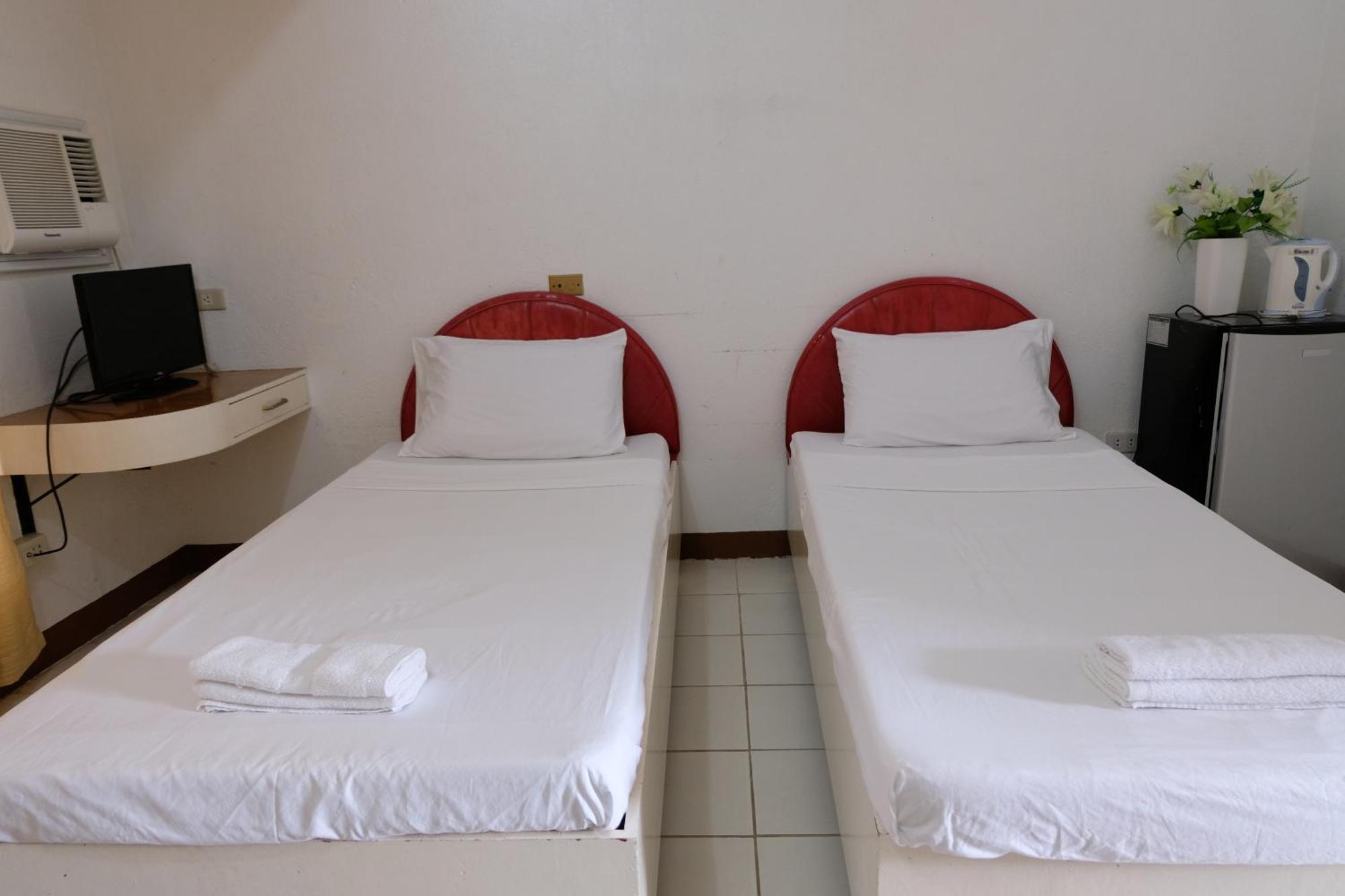 Hotel Casa Ilustre Balayan Екстер'єр фото
