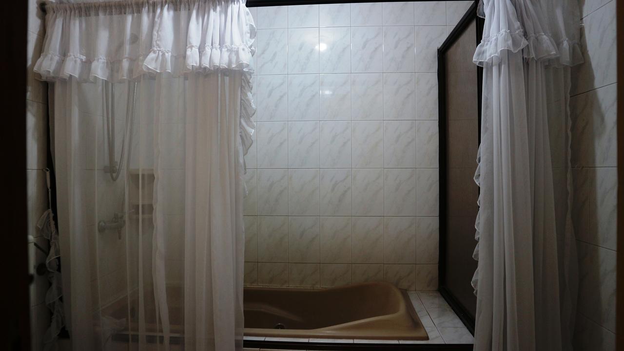 Hotel Casa Ilustre Balayan Екстер'єр фото