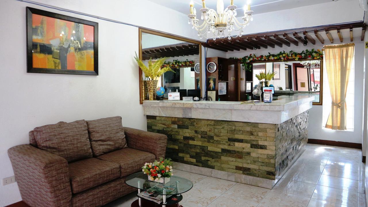 Hotel Casa Ilustre Balayan Екстер'єр фото